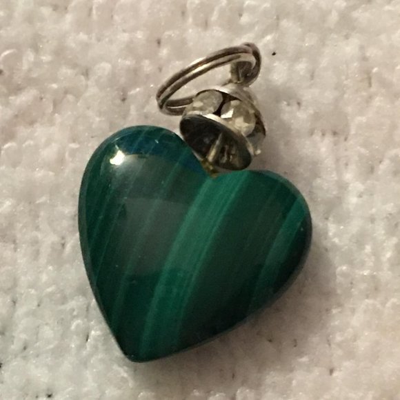 Malachite Heart Pendant - Picture 4 of 4